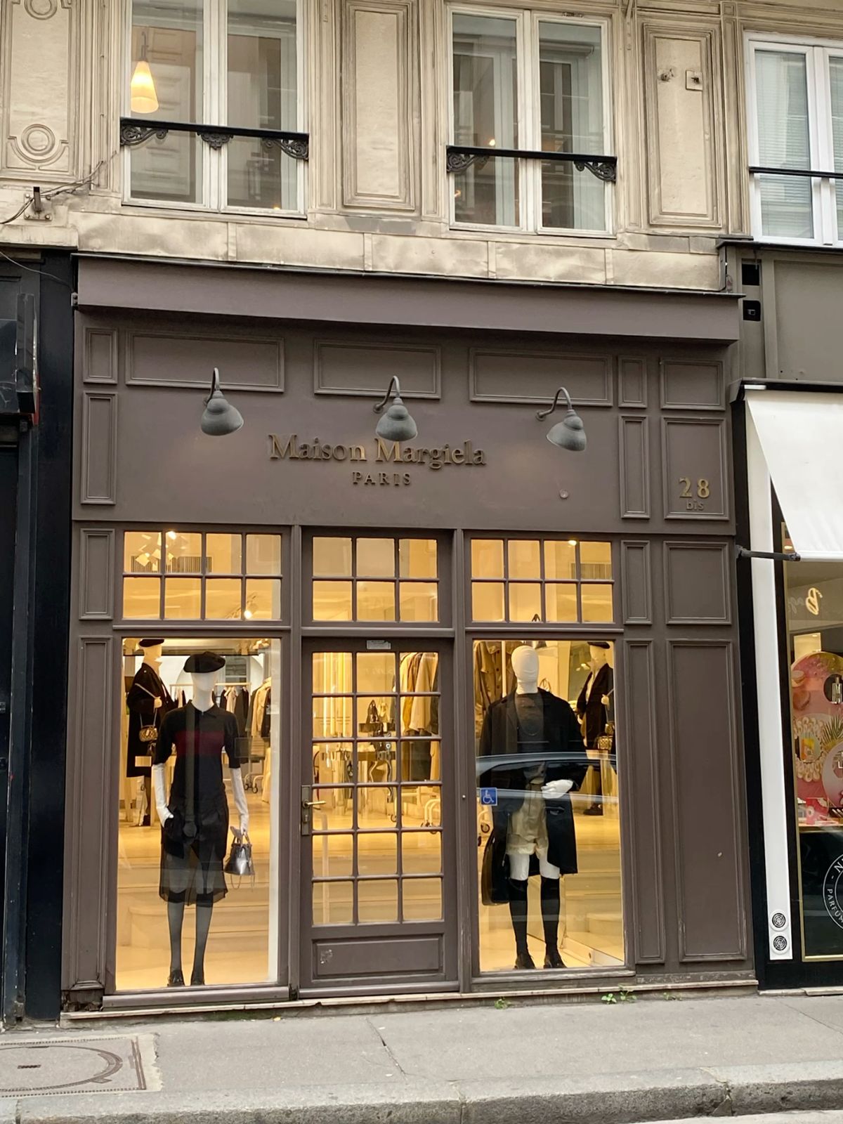 cửa hàng Maison Maison Margiela tại Paris